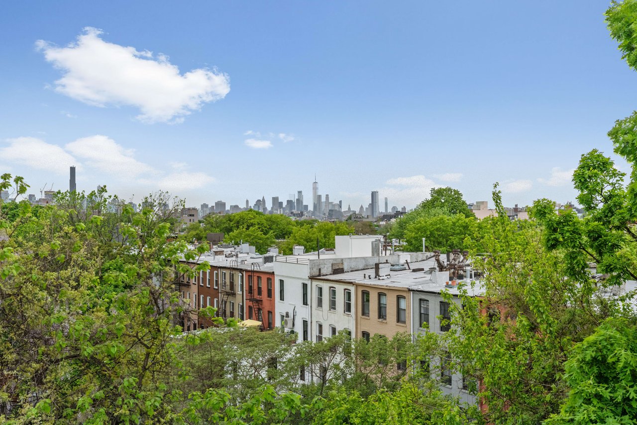 545 Lexington Ave, Unit 2