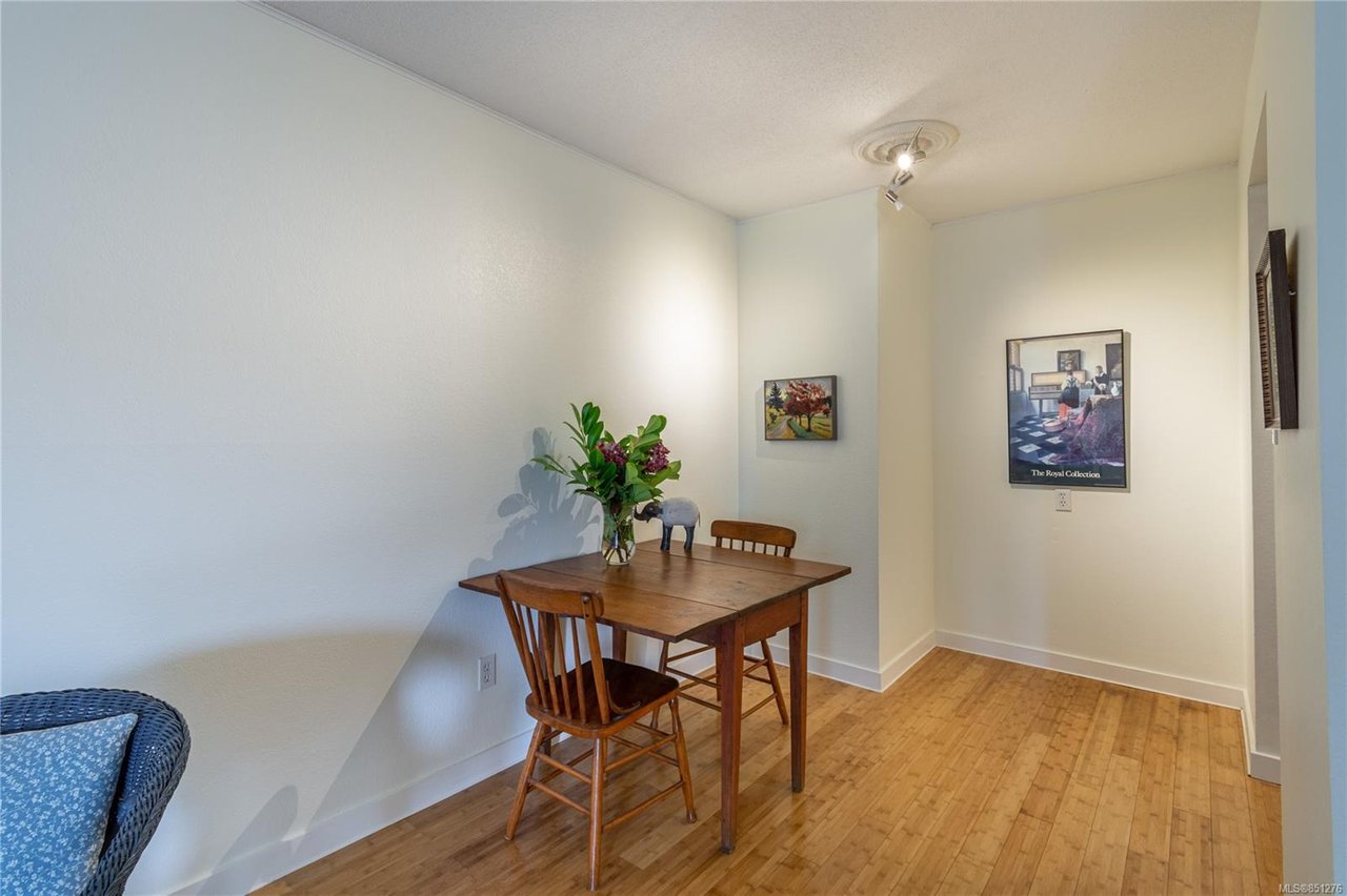 236-2930 Washington Ave