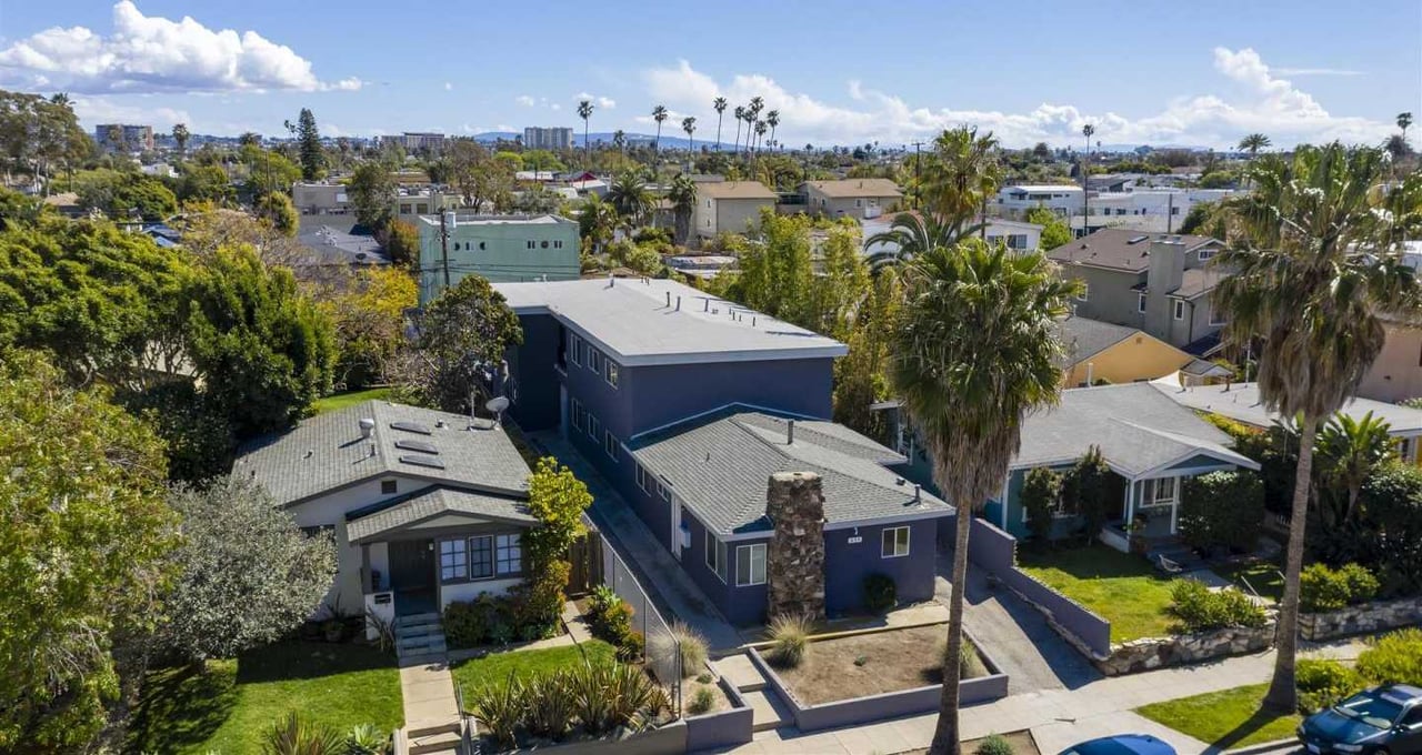 634 Flower AVE