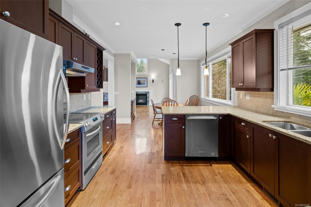 416 Pelican Dr