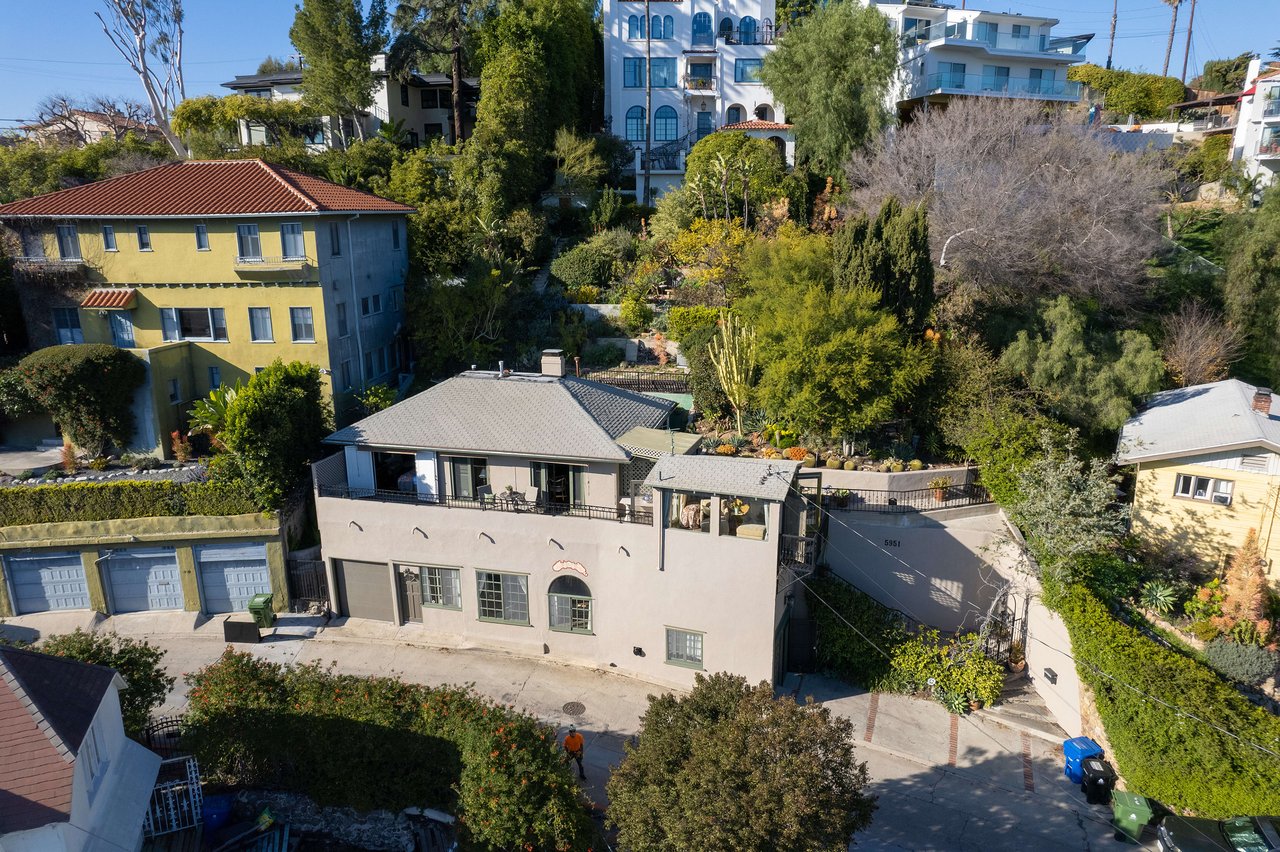 Hollywood Hills Pied de Terre - Another Off Market Sale
