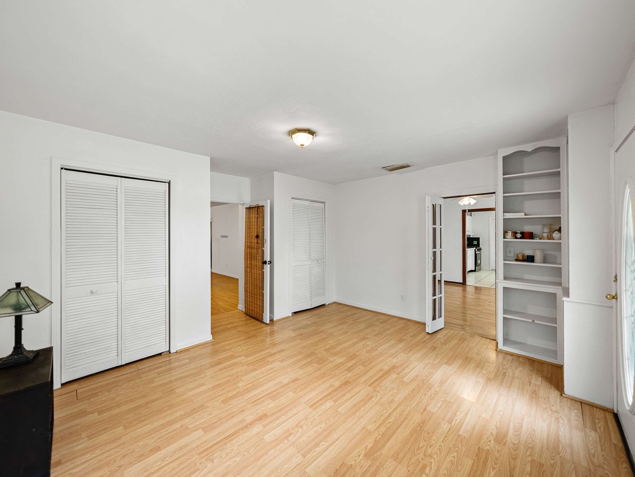 2310 S LINCOLN AVE