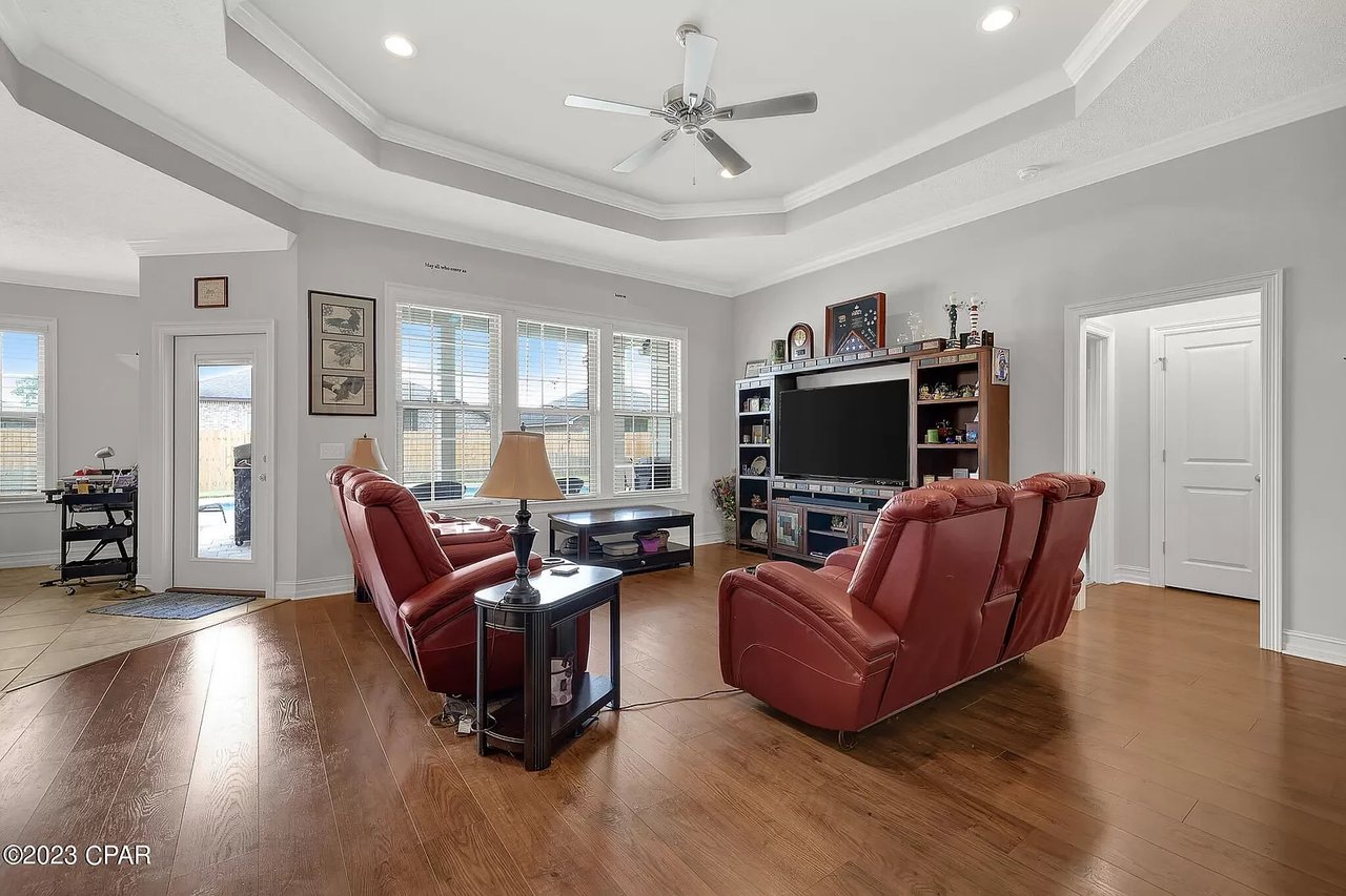 3740 CEDAR PARK Drive