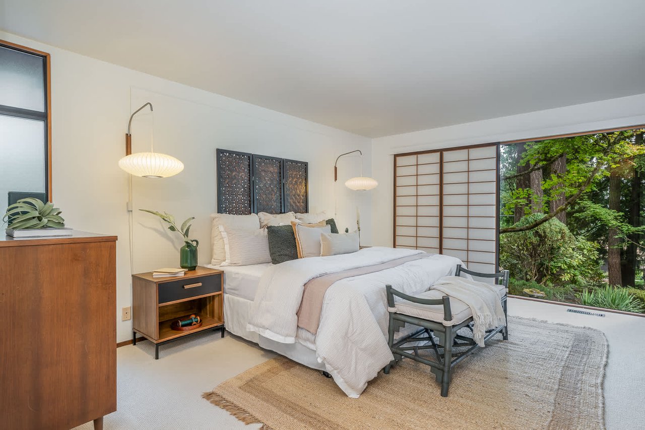 Midcentury in Lake Forest Park