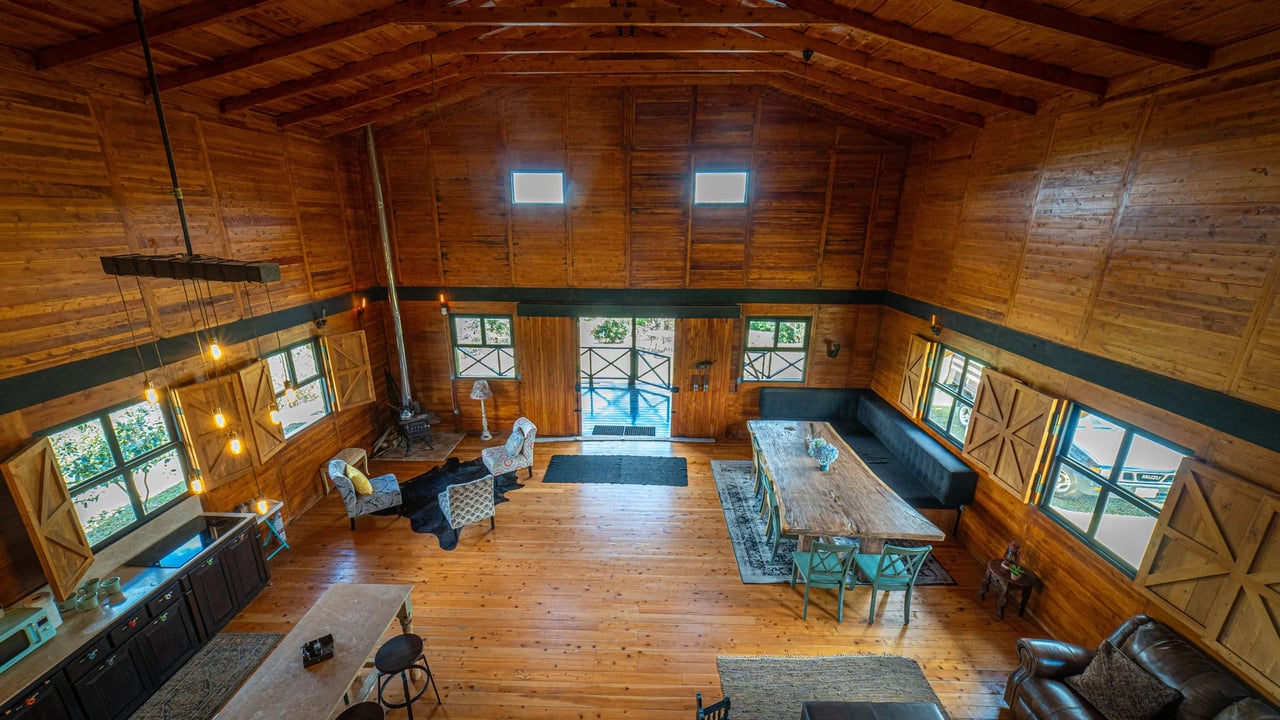 Sustainable Mountain Cabin, Cartago