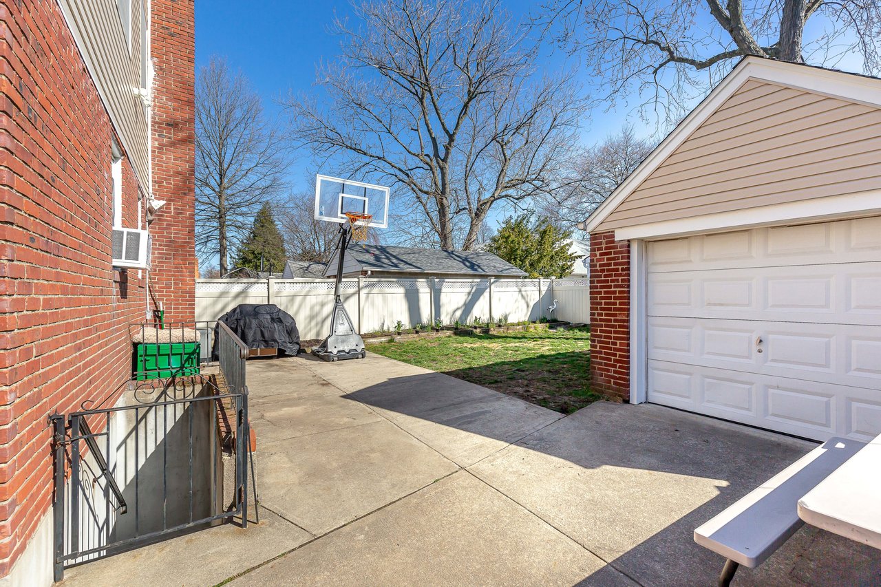 112 N 6th Street, New Hyde Park
