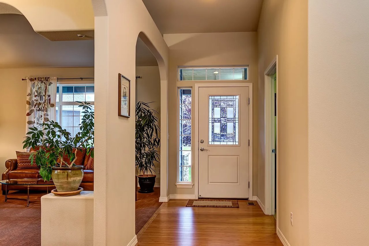 20303 197th Ave E