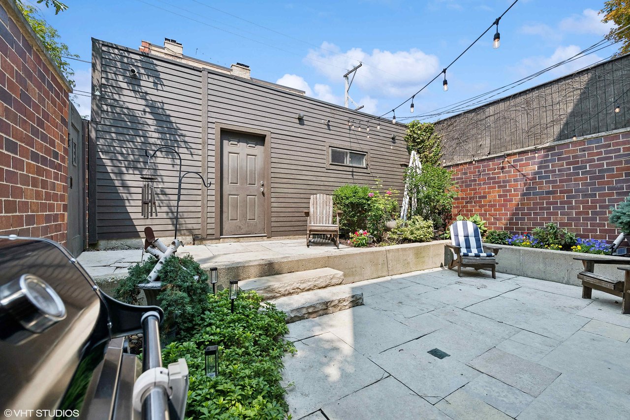 844 W. Wisconsin St. | Lincoln Park