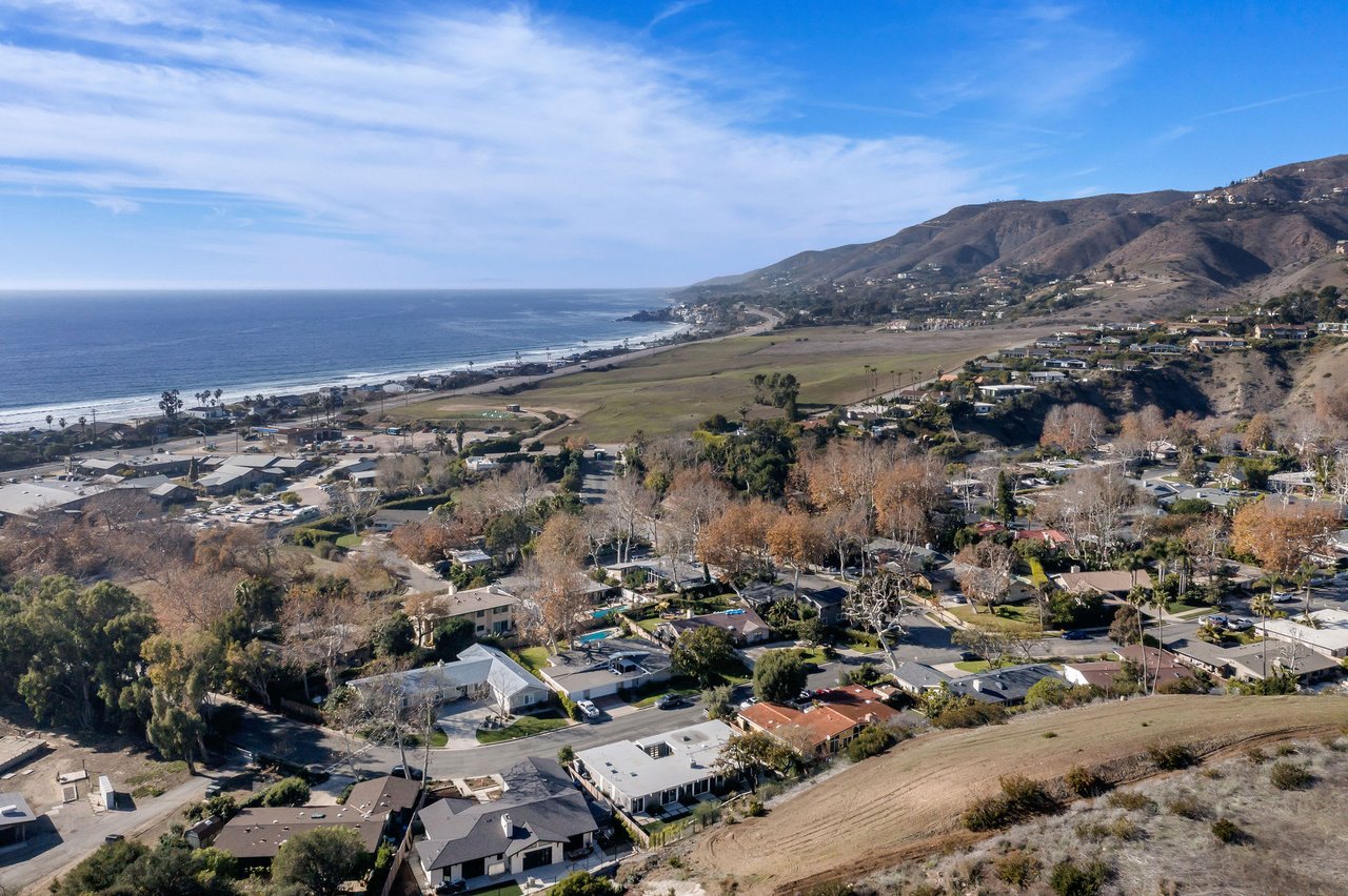 Malibu West Mid-Century Modern