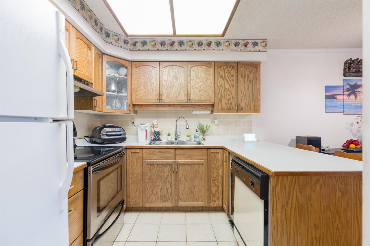 110-74 Miner St