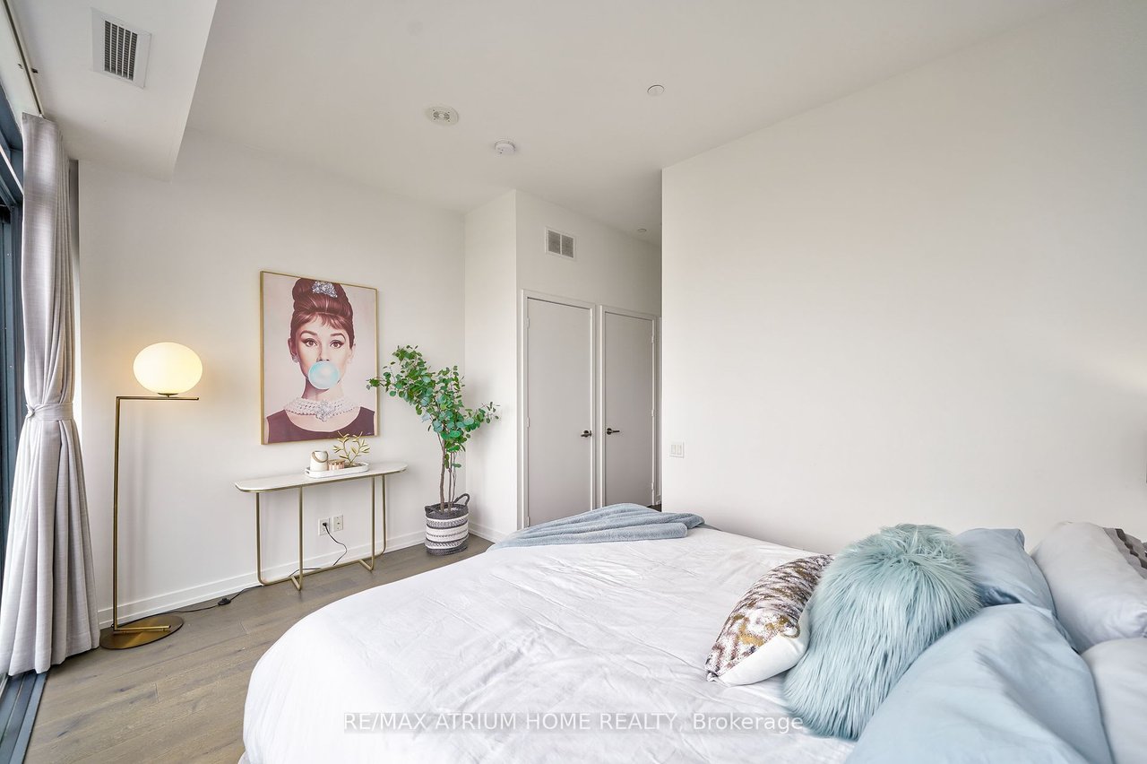 MIDTOWN LUXURY 