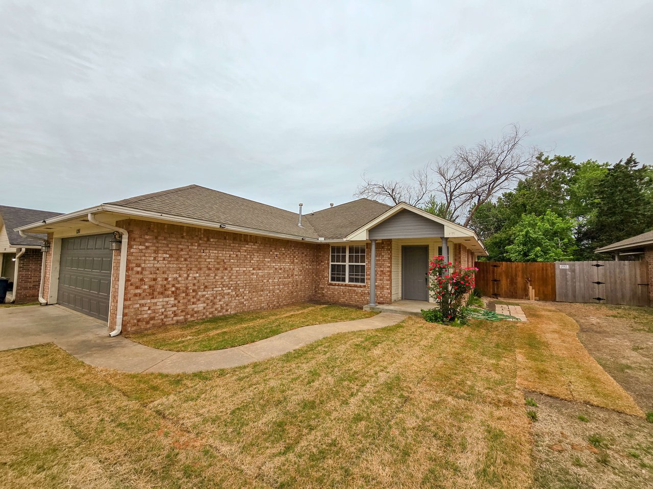 1211 Orchard Dr