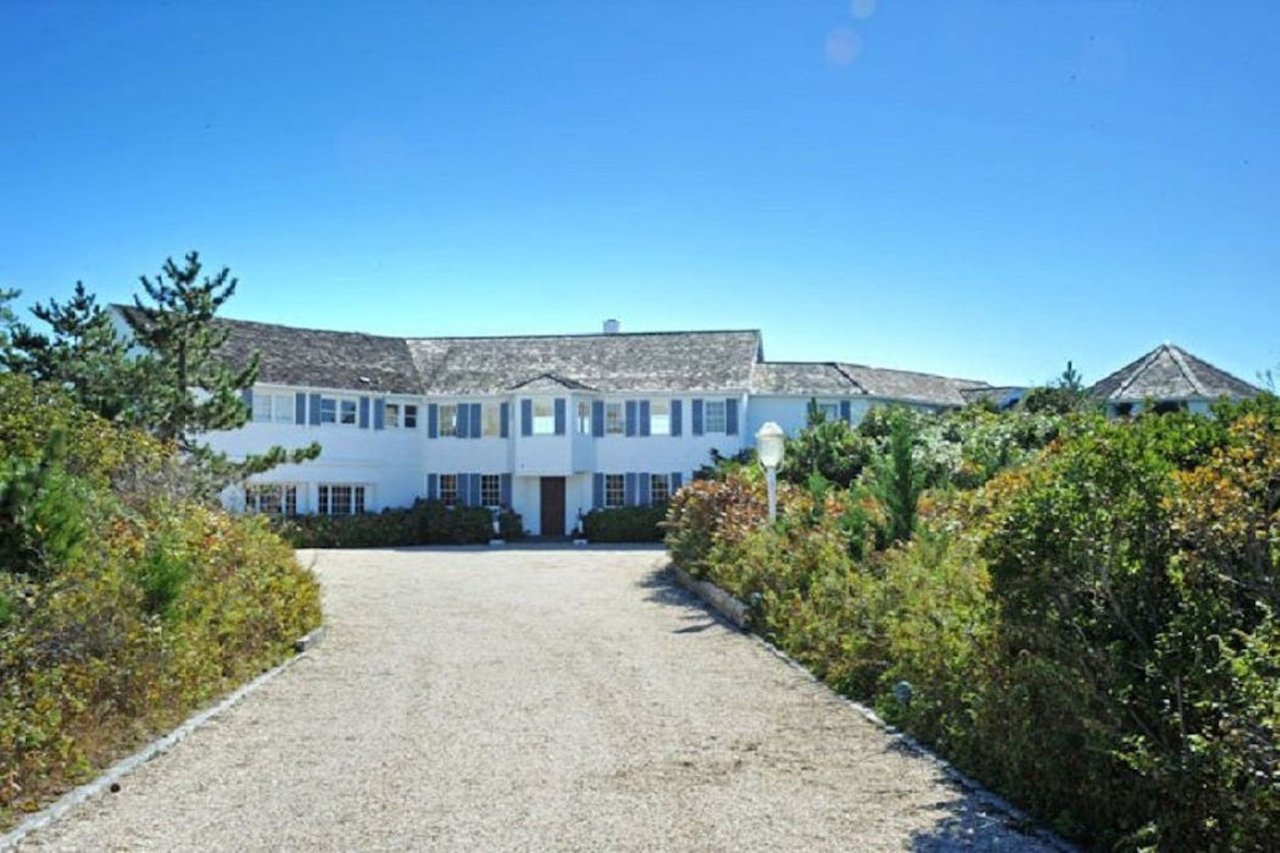 Large Shingle-style Beachfront Home