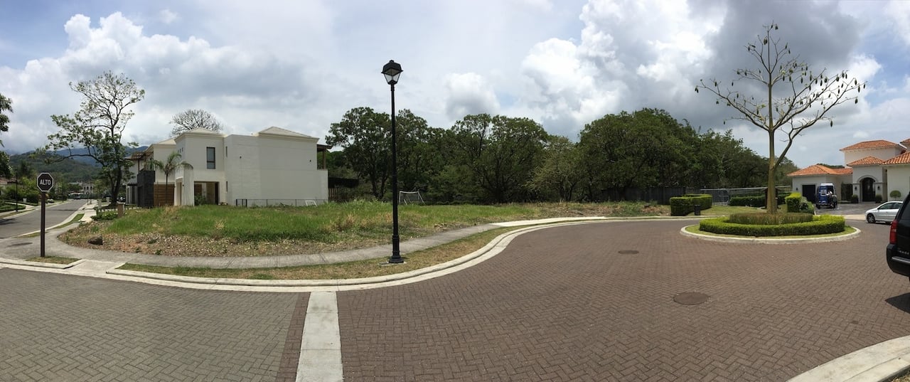 Premier Gated Community Lot, Santa Ana, San Jose