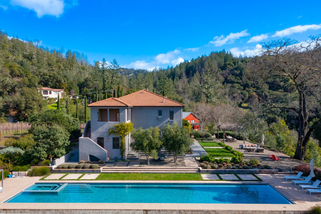 Modern Villa Estate