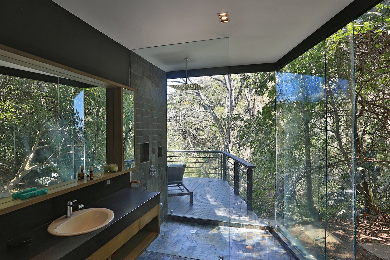 Modern Jungle Infinity Villa, Santa Ana, San Jose