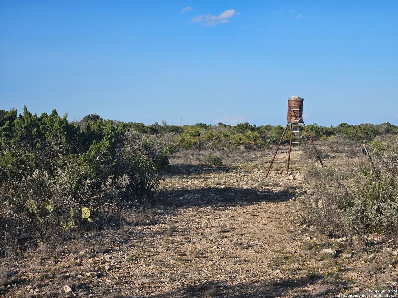 000 Ward Ranch Rd