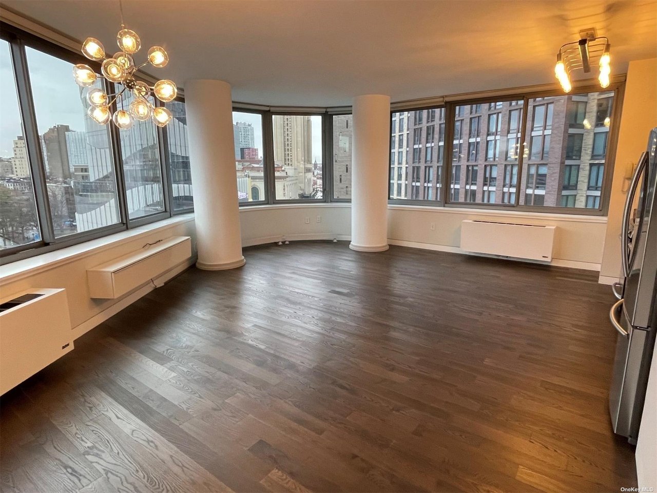 230 Ashland Place Unit: 9C