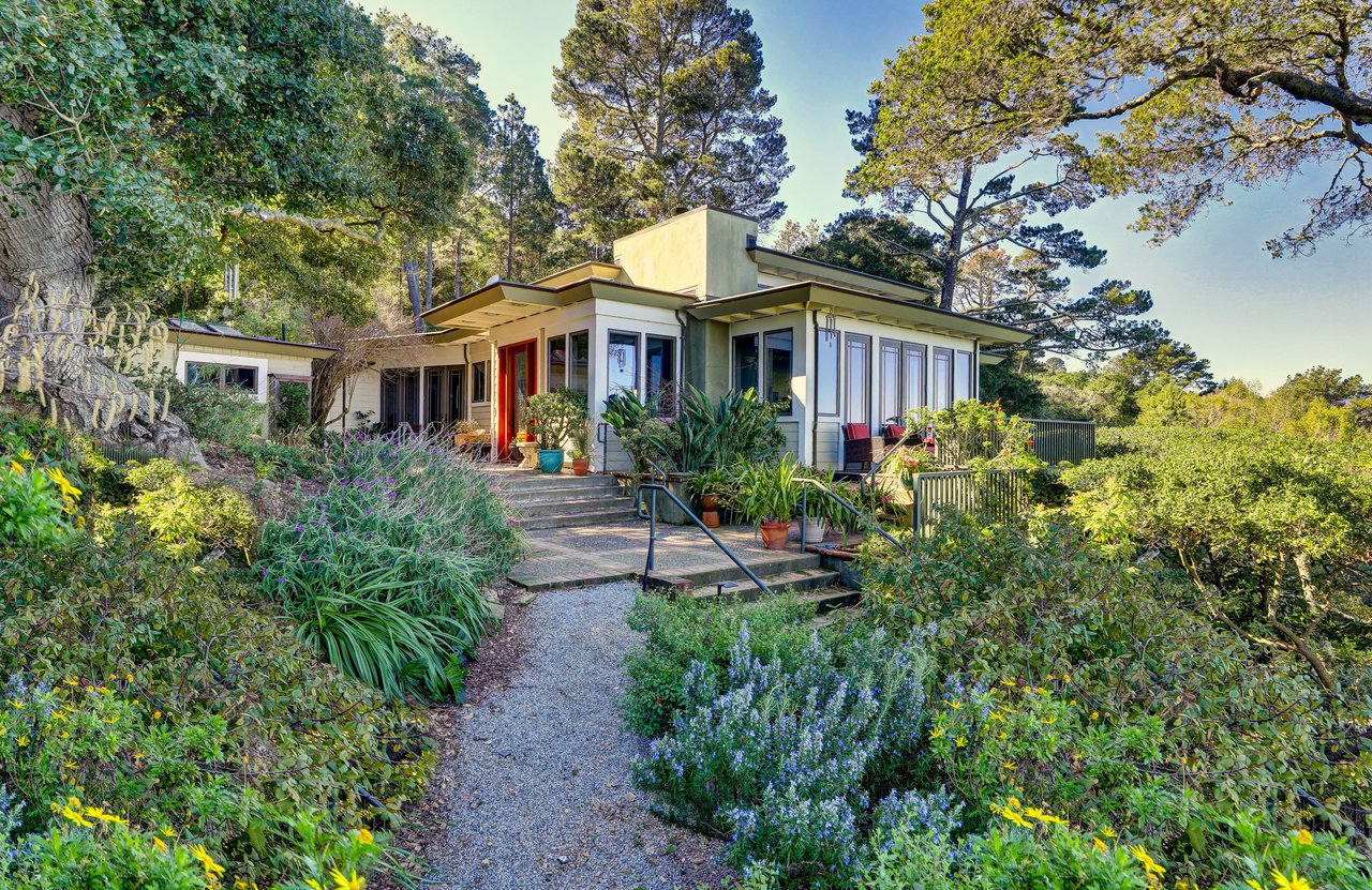 Paradise Retreat
