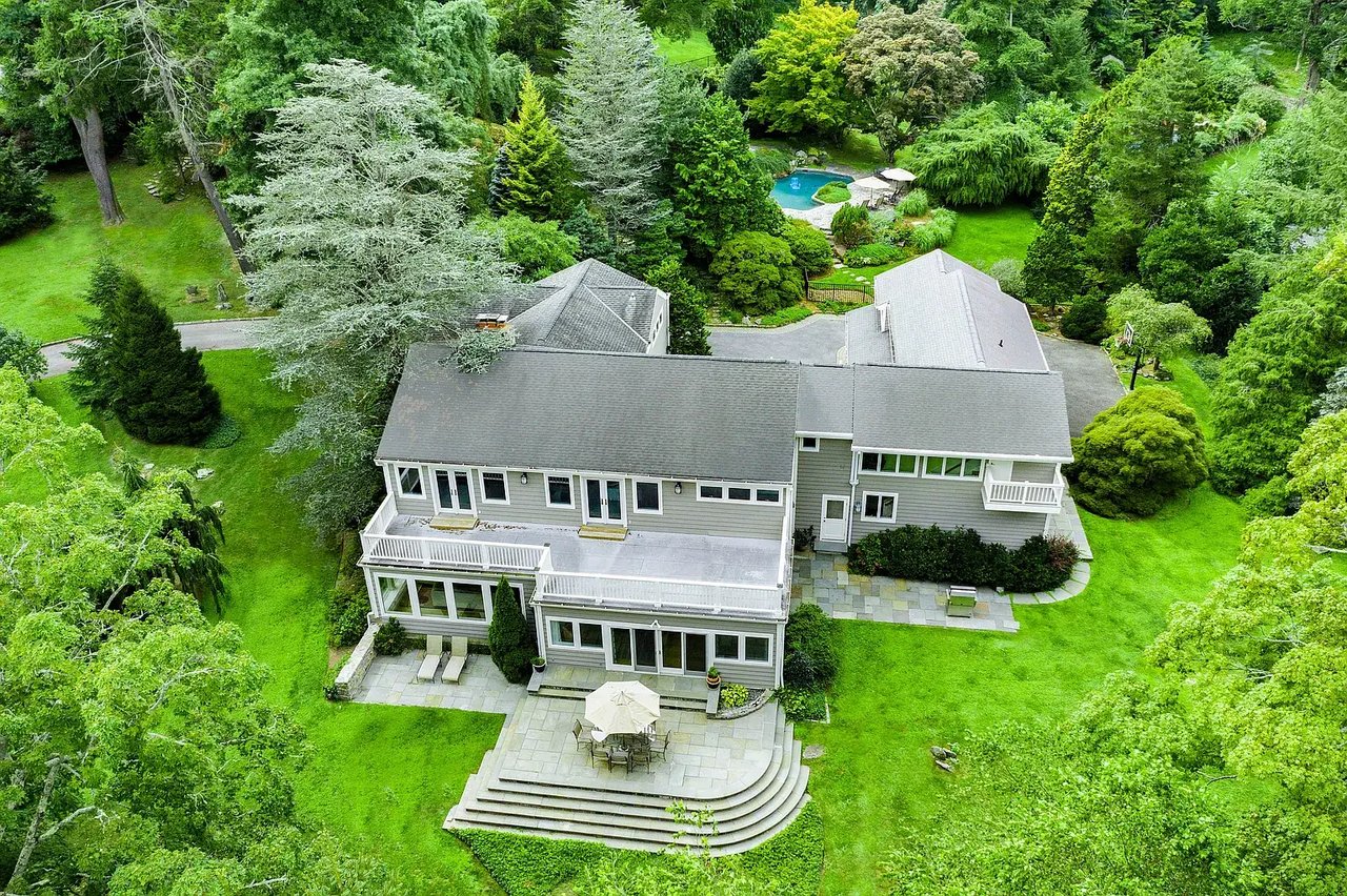44 Lincoln Ave