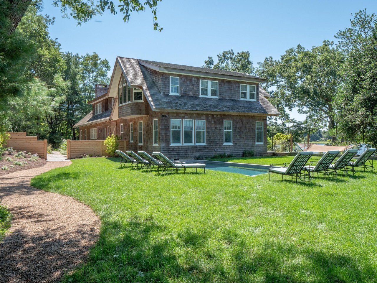 85 Old Farm Rd