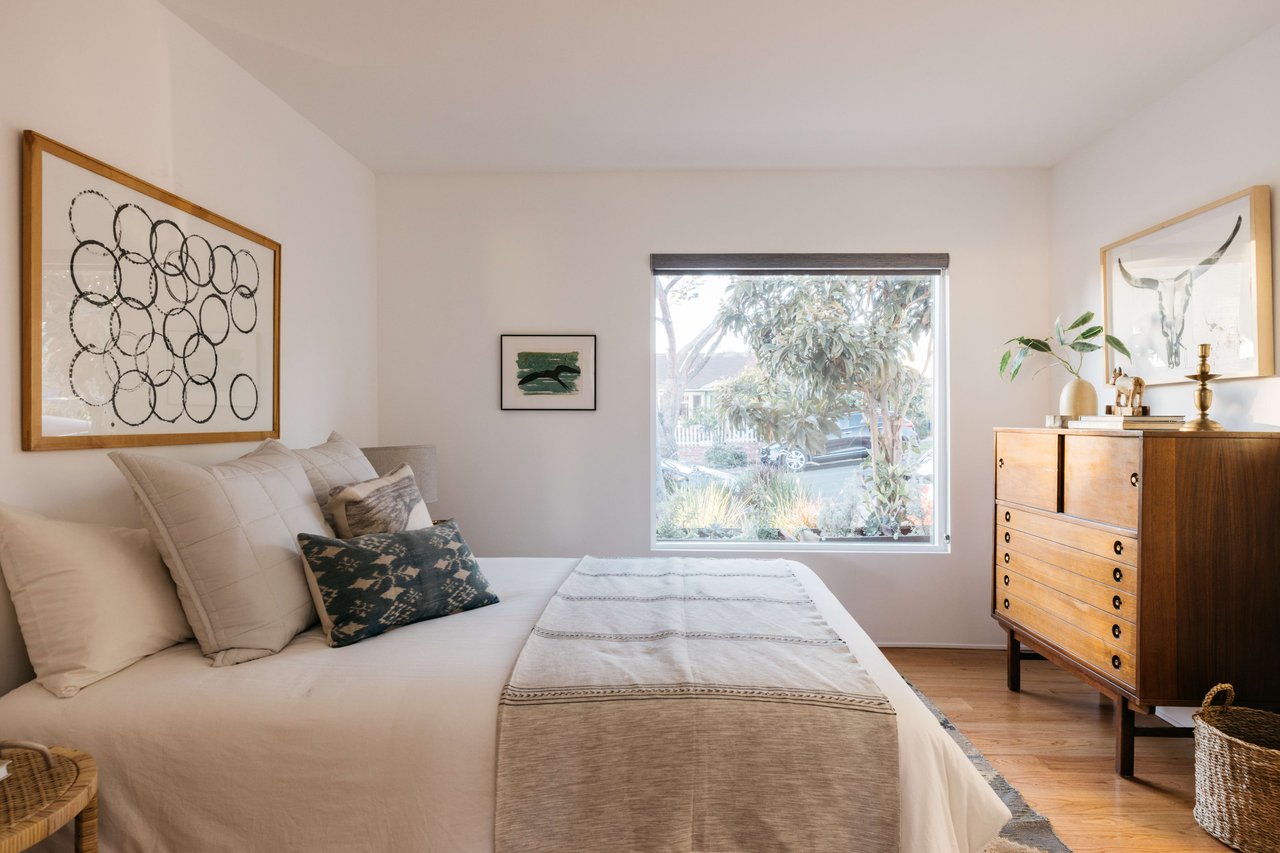 A Reimagined Silver Lake Bungalow