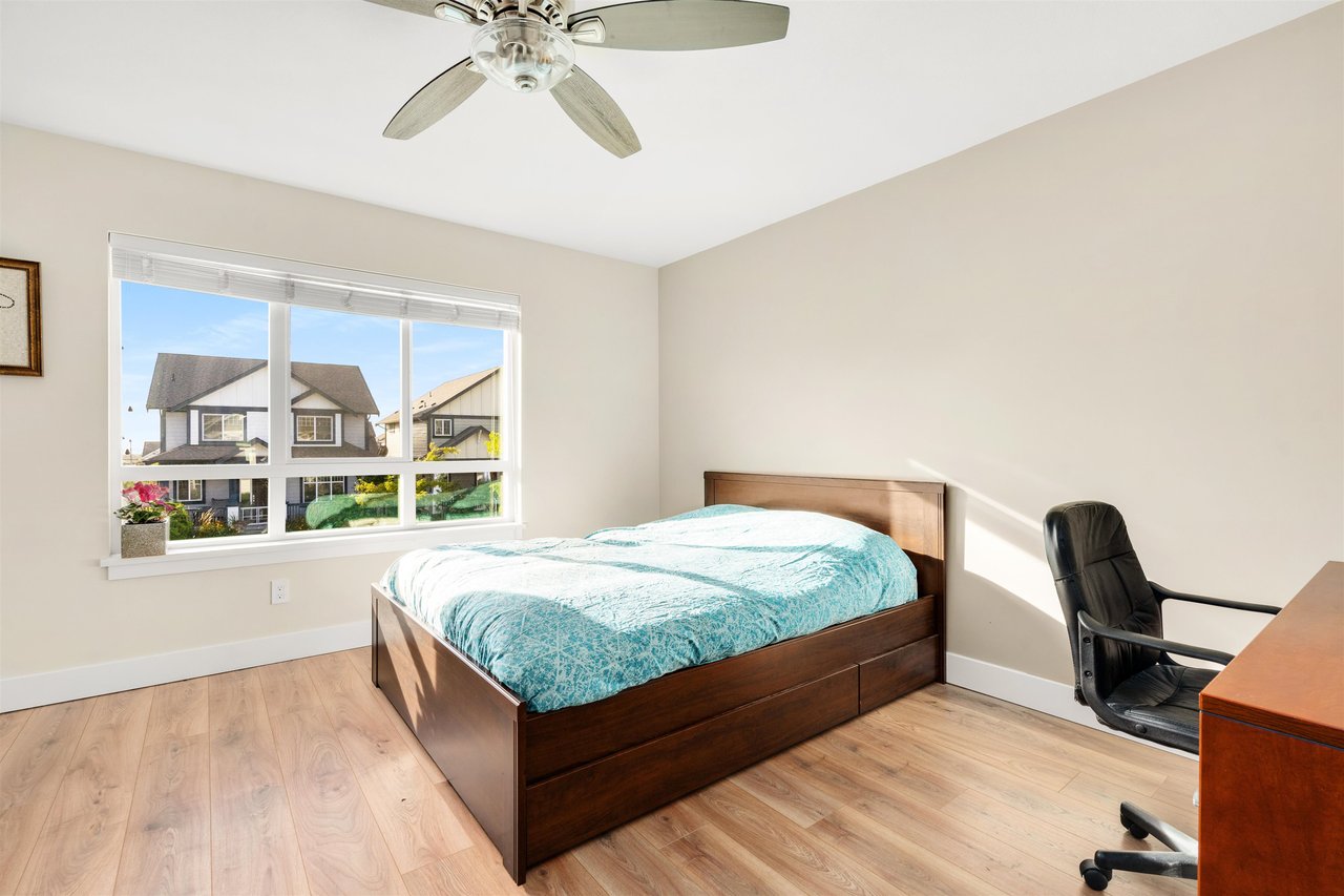 117-1894 Osprey Dr