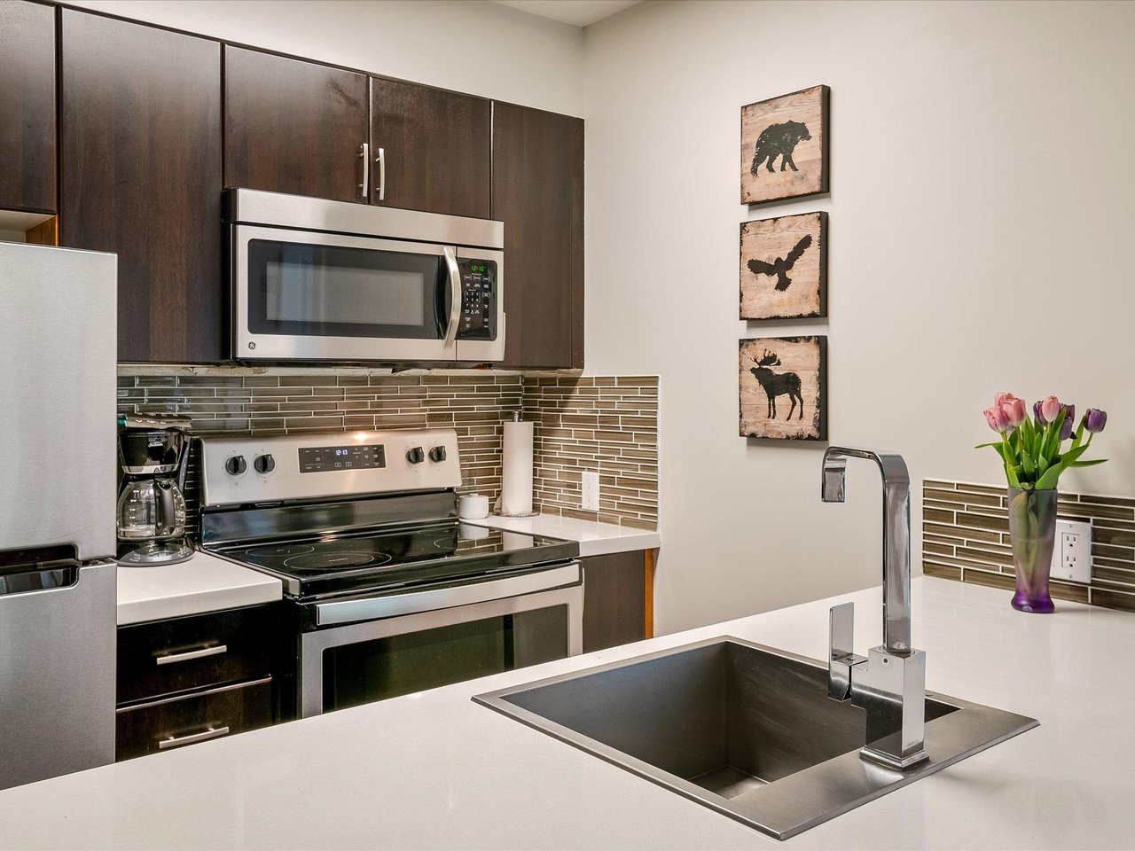 305-4660 Blackcomb Wy