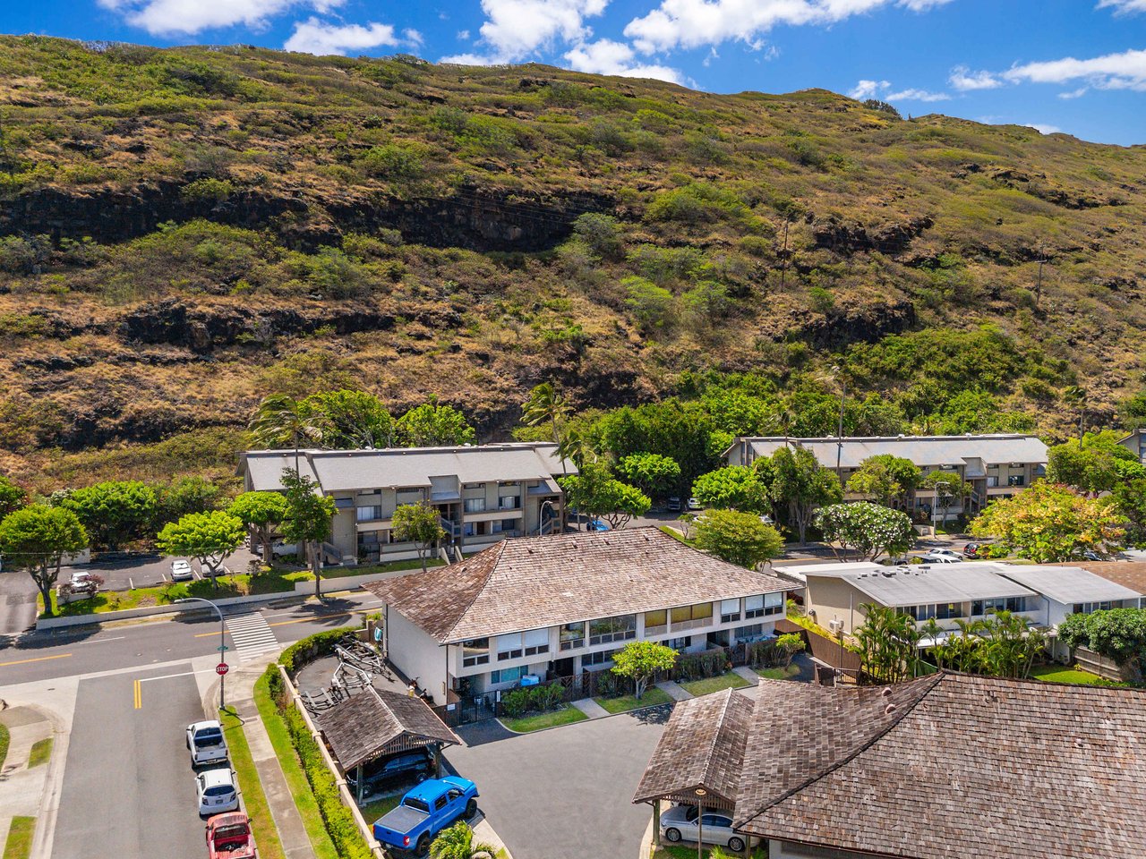 6204 Keokea Pl