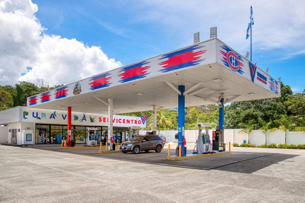 Ventanas Gas Station