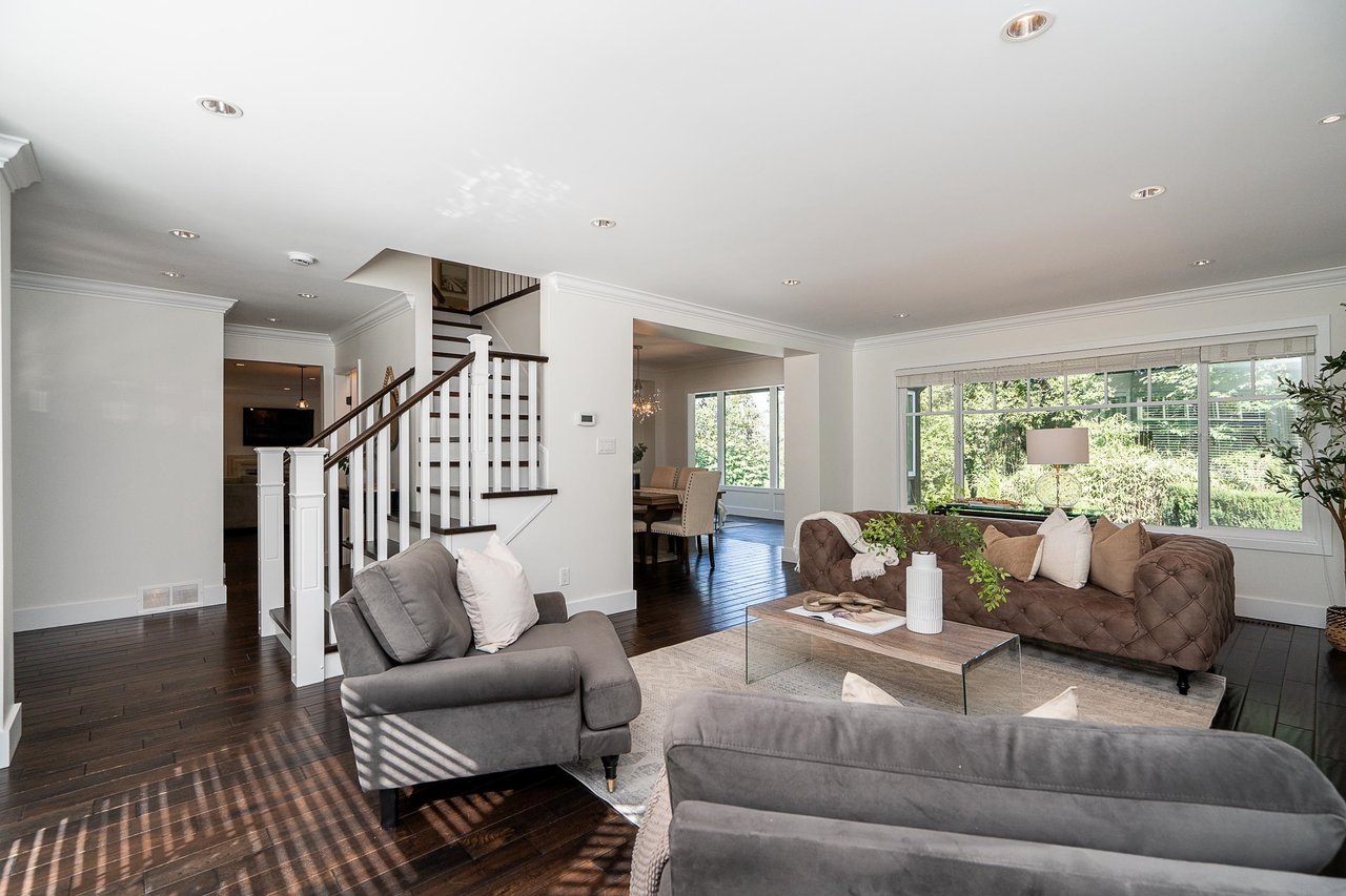 949 Fresno Pl