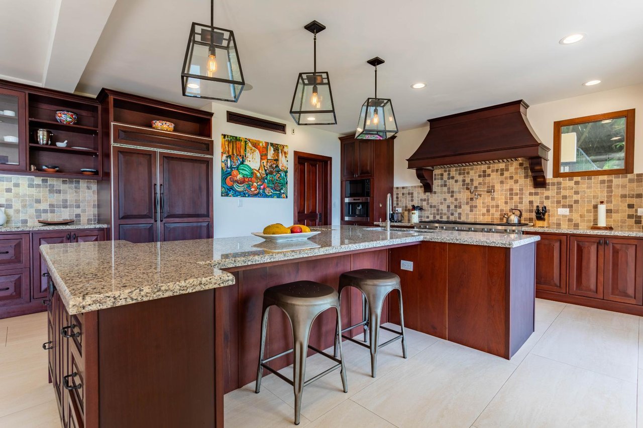 Private Ocean View Estate, Dominical, Puntarenas