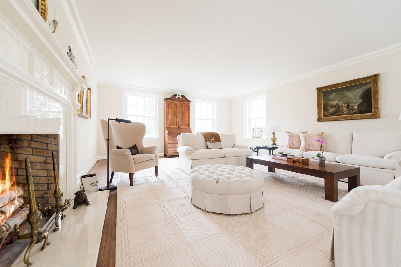 Bursting With High Style And Couture Finishes