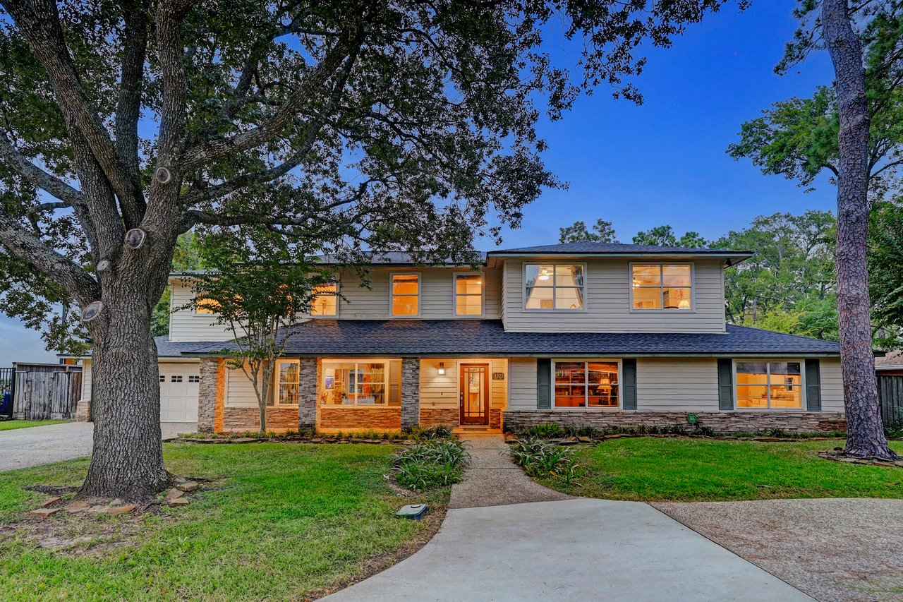 11322 Surrey Oaks Lane