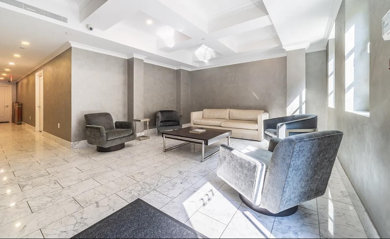 227 East 67th Street, Apt M-2