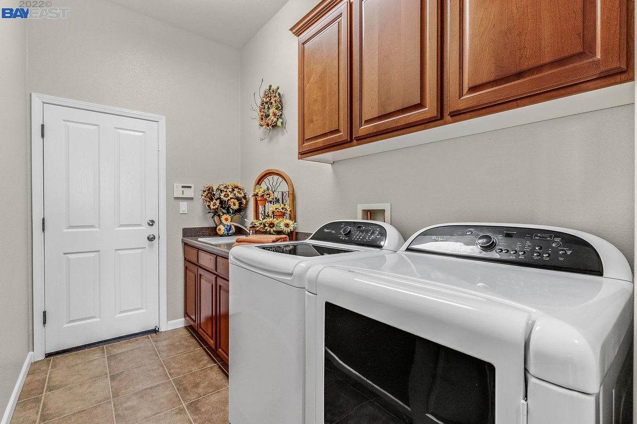 516 Sugar Hill Way