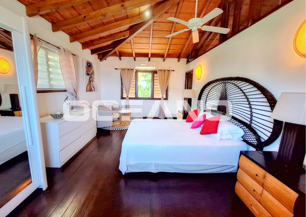 Villa 5 bedrooms with exceptional panoramic view + studio