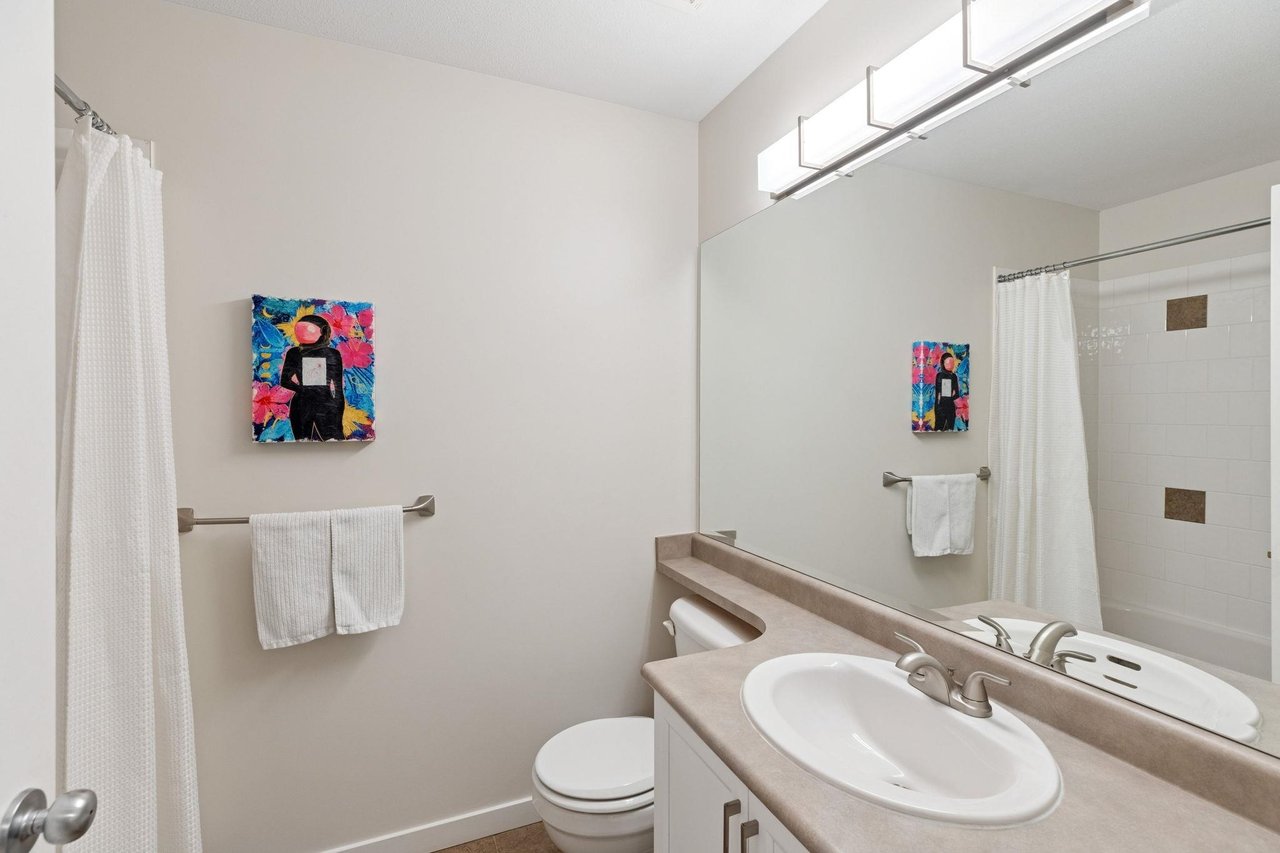 139-2000 Panorama Dr