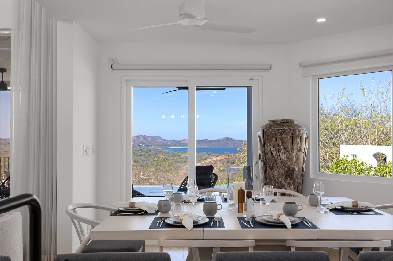 Renovated Tropical Ocean Estate, Flamingo, Guanacaste