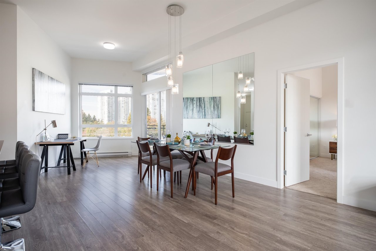 411-13919 Fraser Hwy