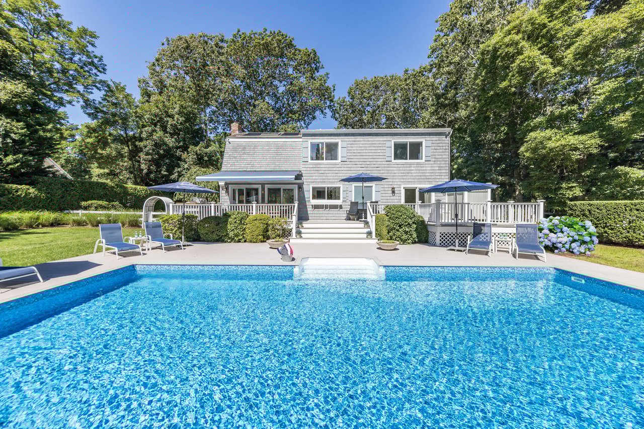139 Meadows East