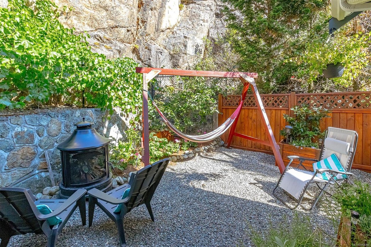 577 Kingsview Ridge