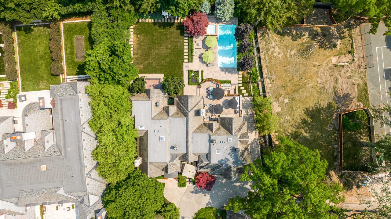 Ranch Inspired Estate in Oakville 