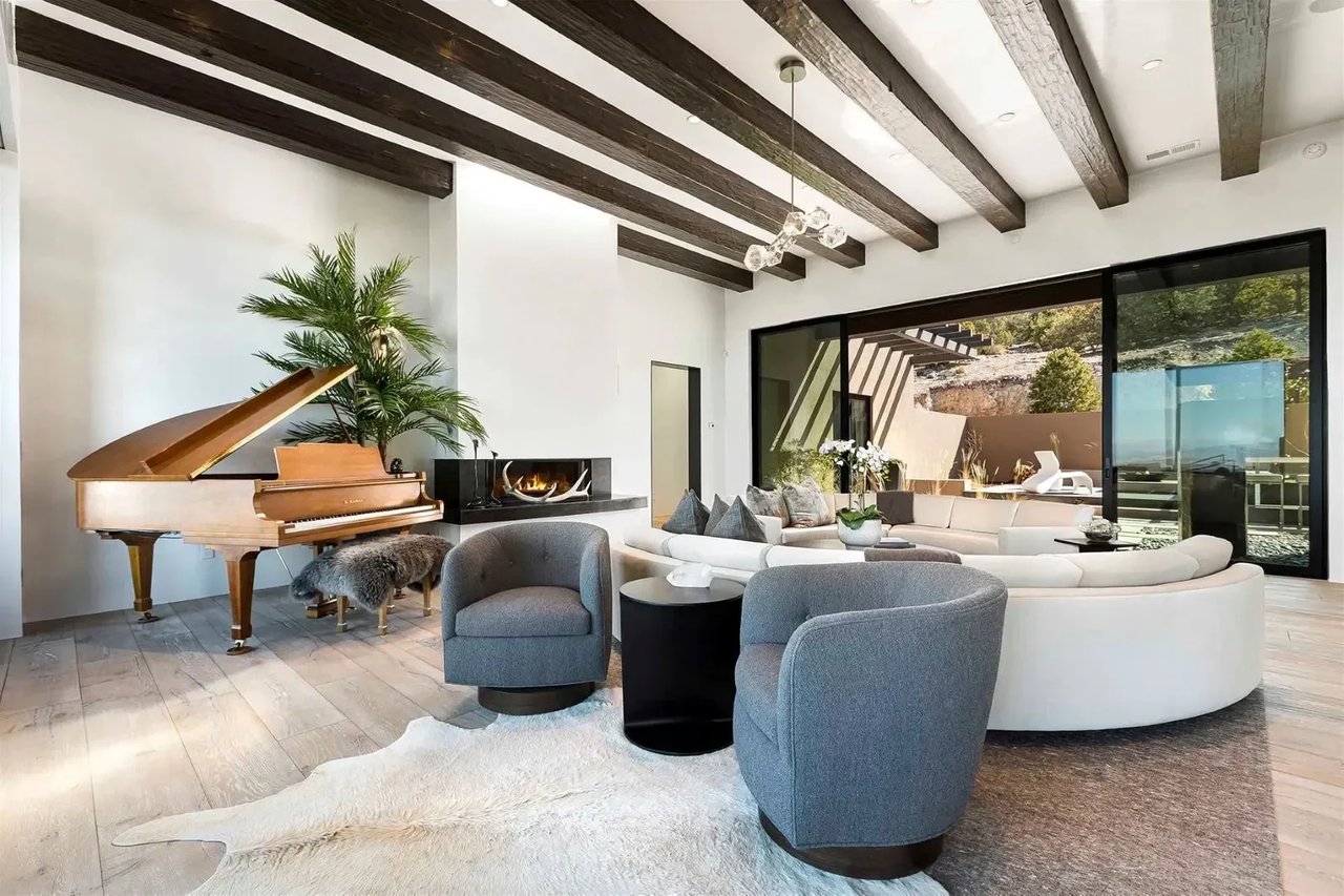 Inside Santa Fe’s “Sky House”