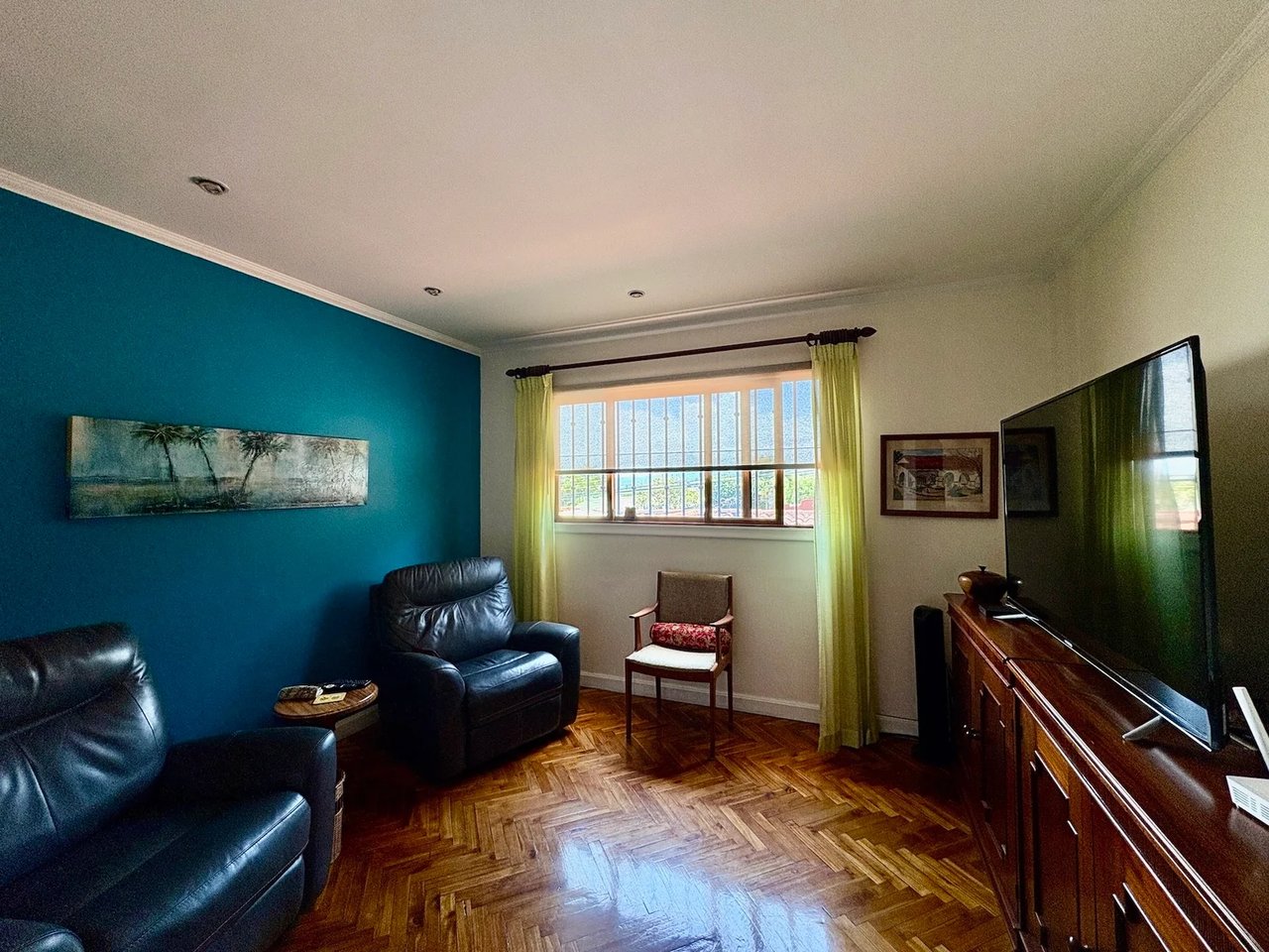 Remodeled Family Terrace Home, Escazu, San Jose