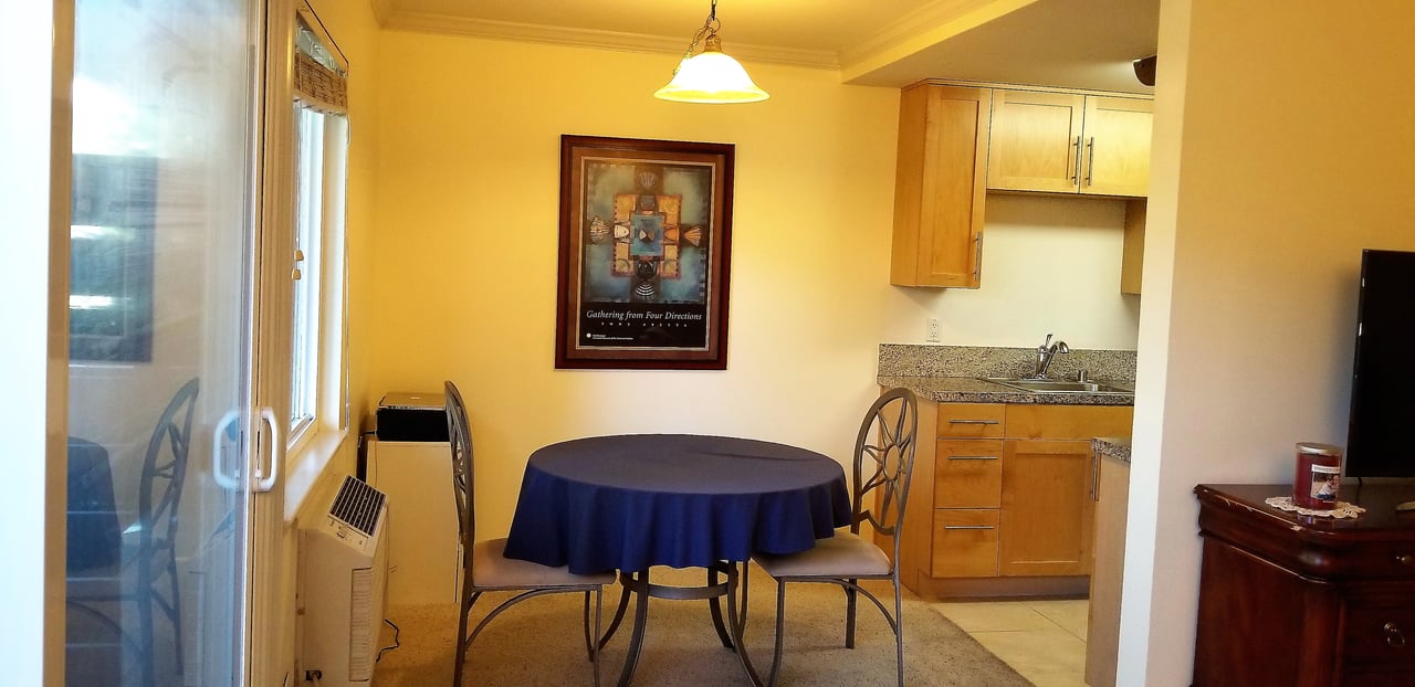 Remodeled Ground Level Unit in Club Villas!