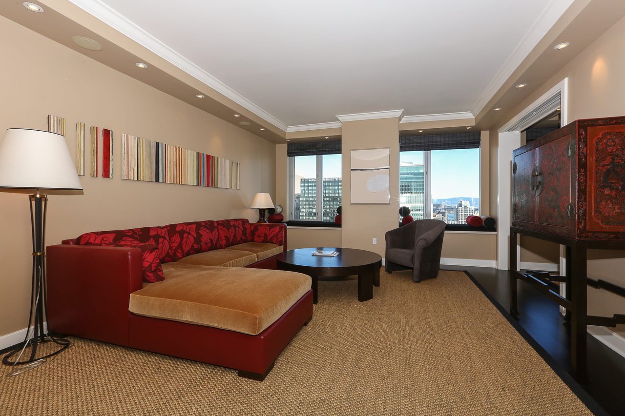 St. Regis Residence 30F