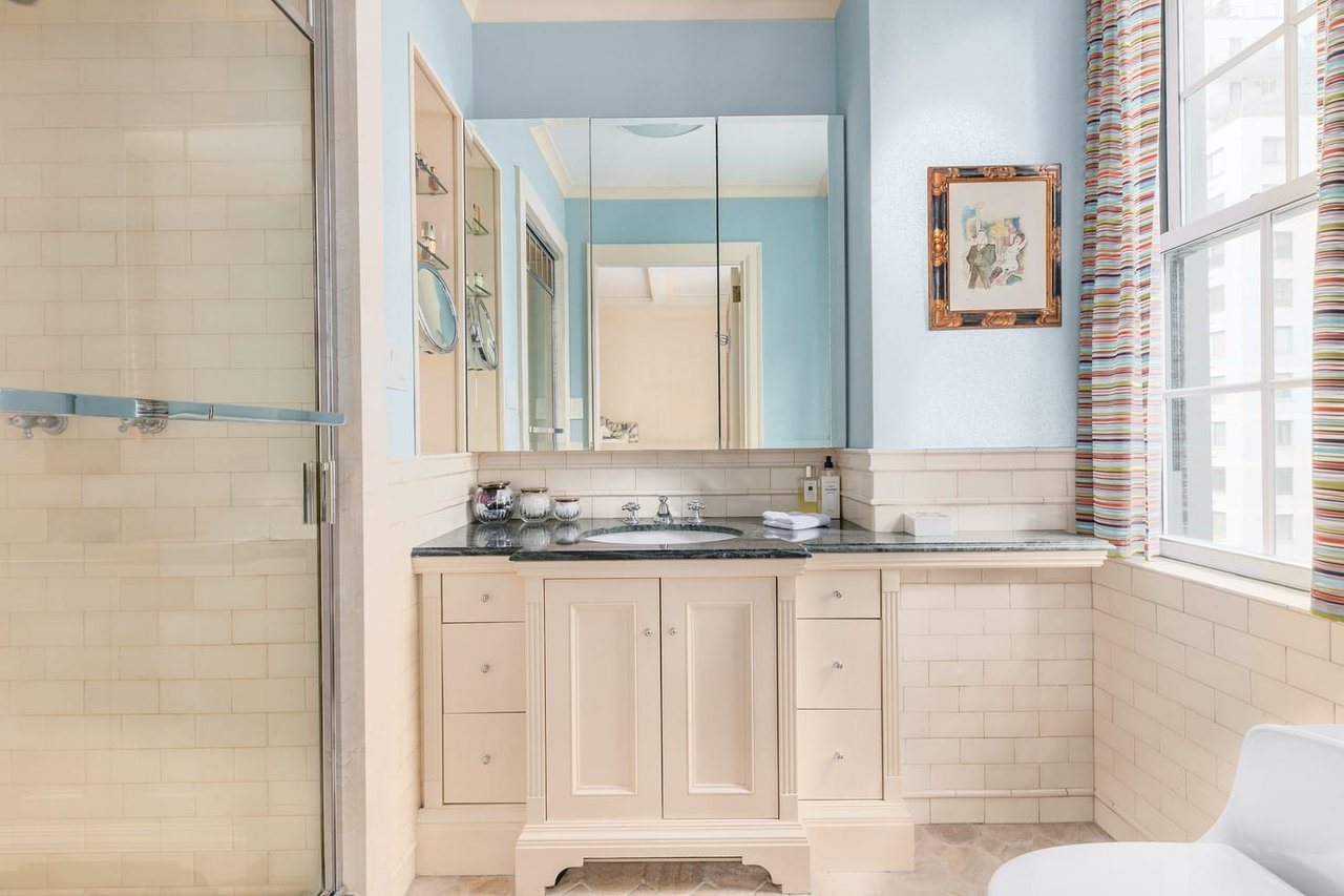 25 E End Avenue Unit: 7-E