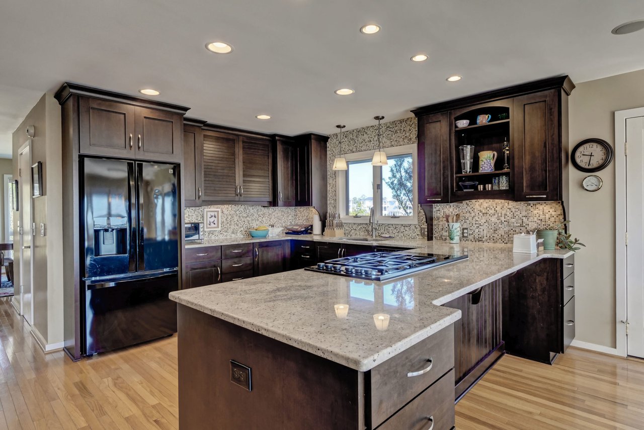 241 Chimney Lane