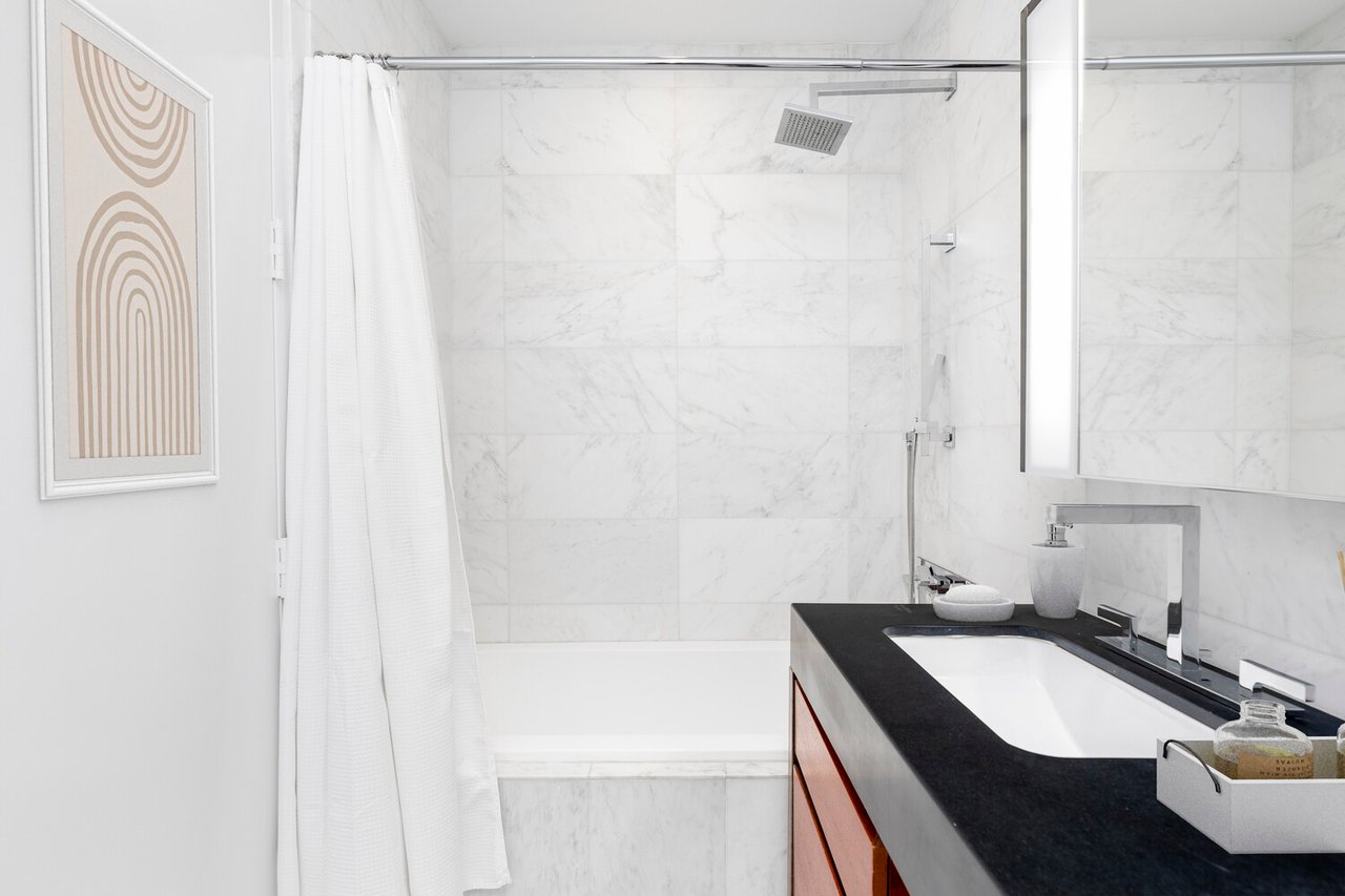 75 Wall Street, Apt 31P